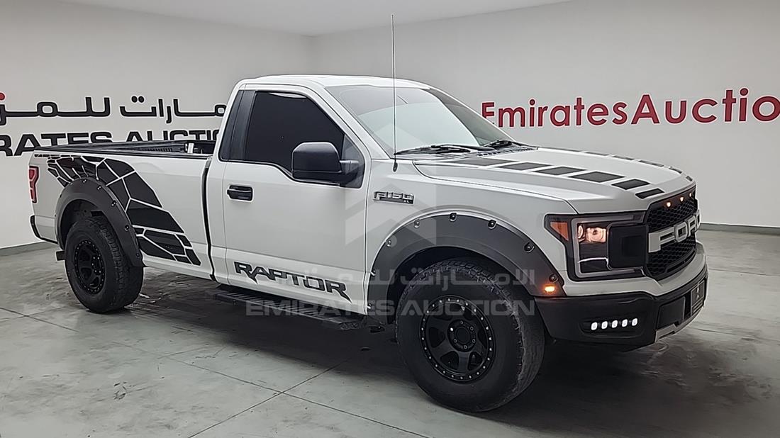 2018 Ford F 150 — Front Right Angle — Photo 9