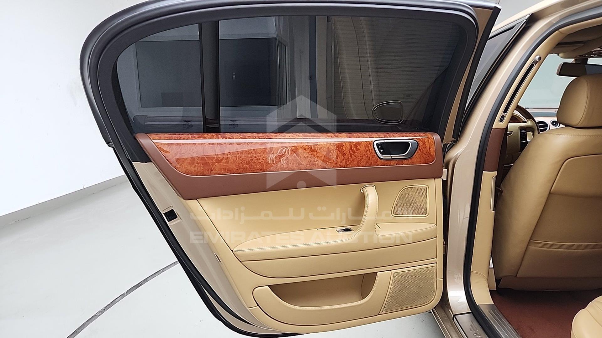 2008 BENTLEY CONTINENTAL VIN: SCBBE53W38C053361