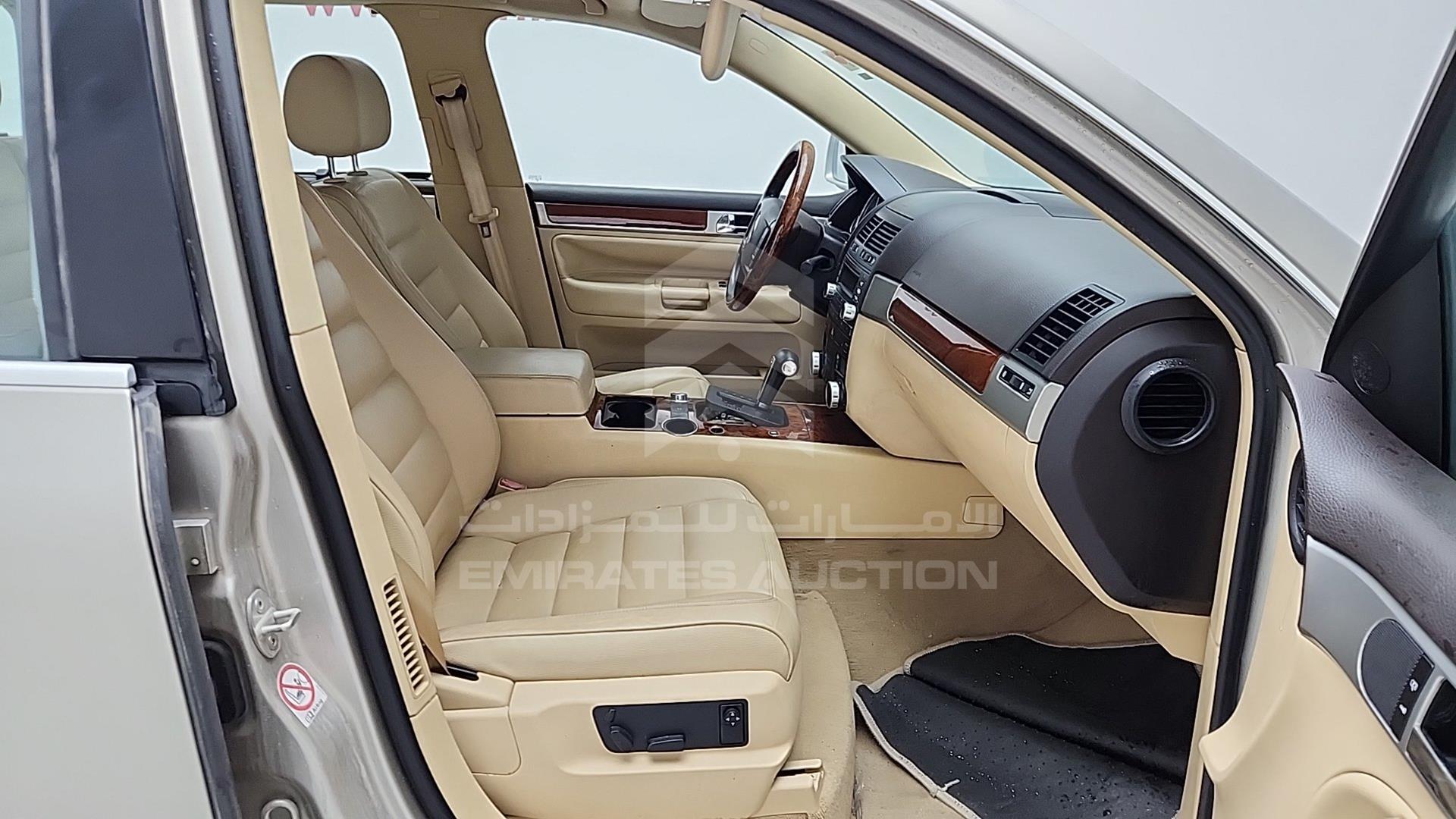 2006 VOLKSWAGEN TOUAREG VIN: WVGAE27L26D041356