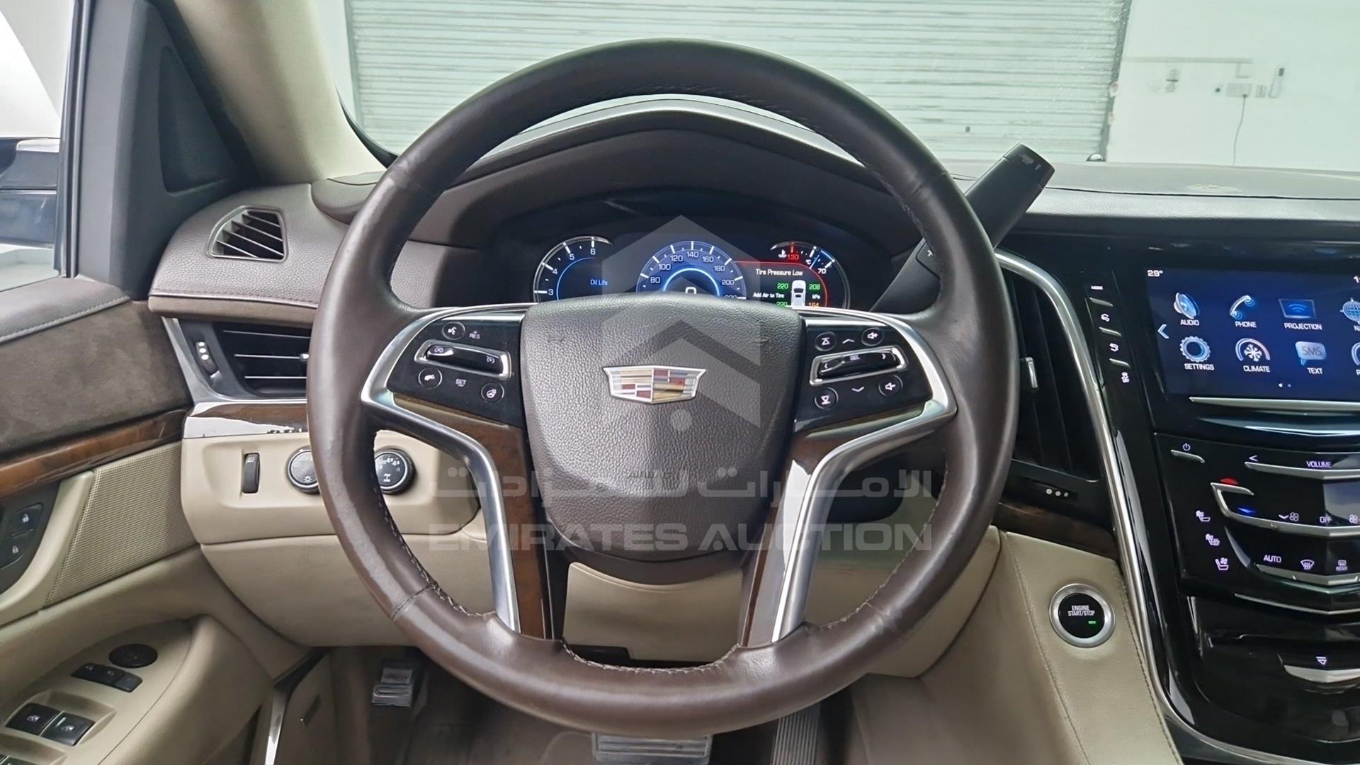 2017 CADILLAC ESCALADE VIN: 1GYS47KJ7HR507619