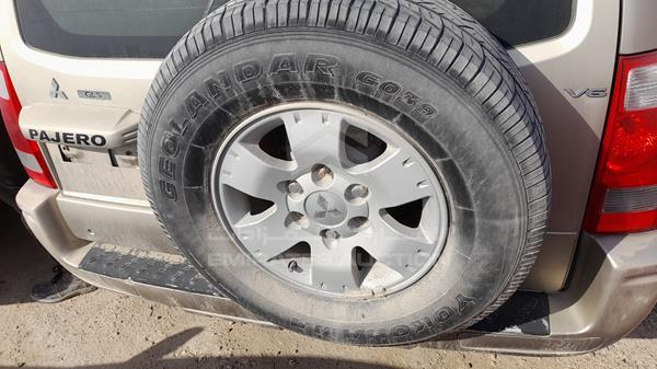 JMYLRV73W7J703458 Mitsubishi Pajero