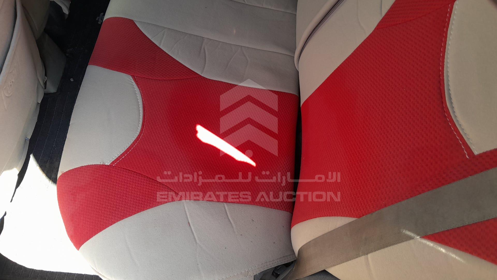 2007 TOYOTA YARIS VIN: JTDBW923771067248