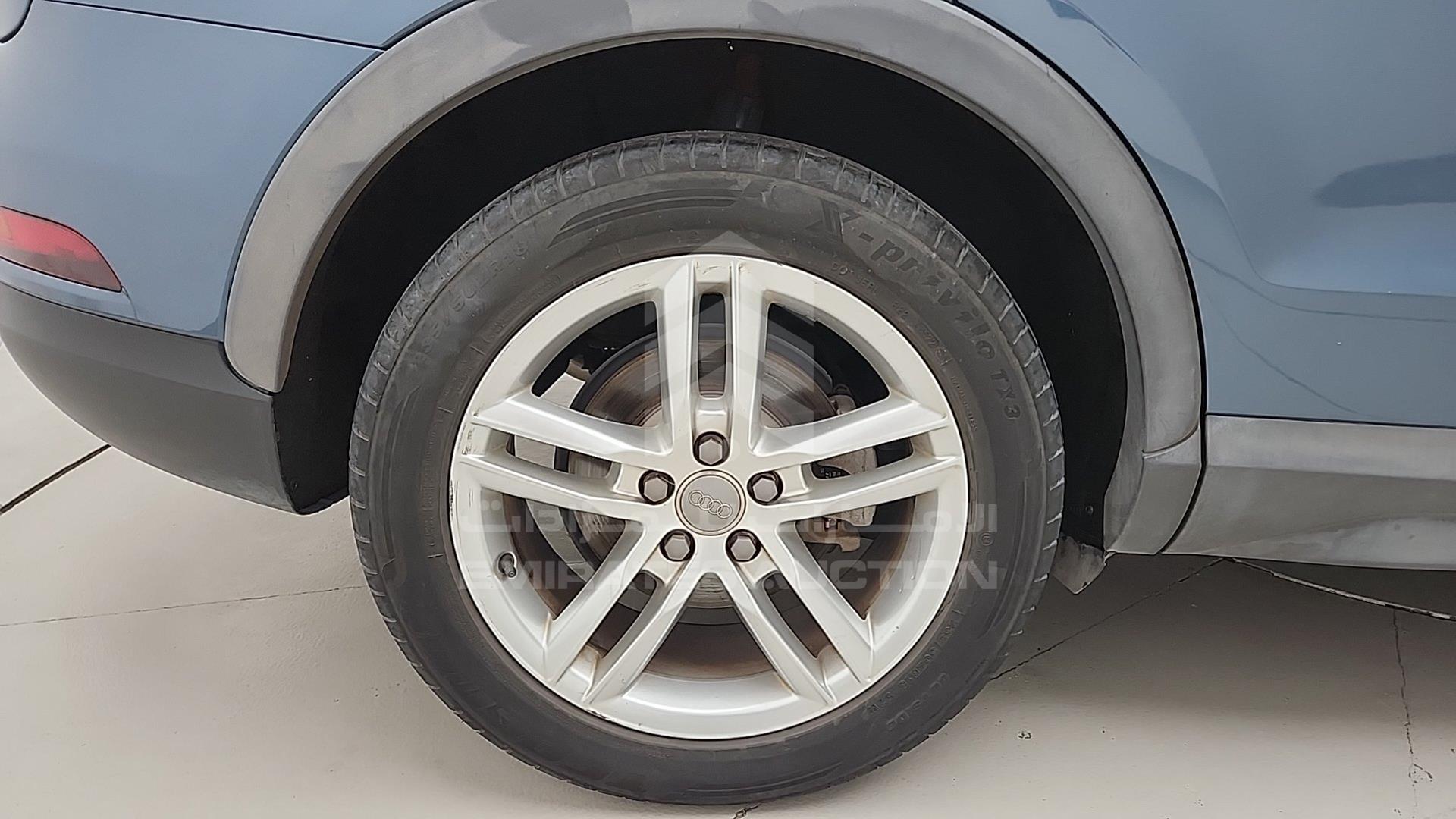 2016 AUDI Q3 VIN: WA1DFAFS5GR000395