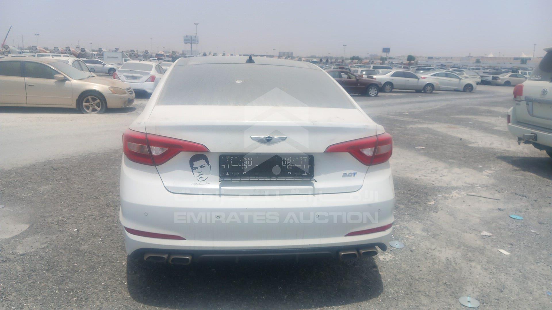 2016 HYUNDAI SONATA VIN: KMHE341B4GA125815