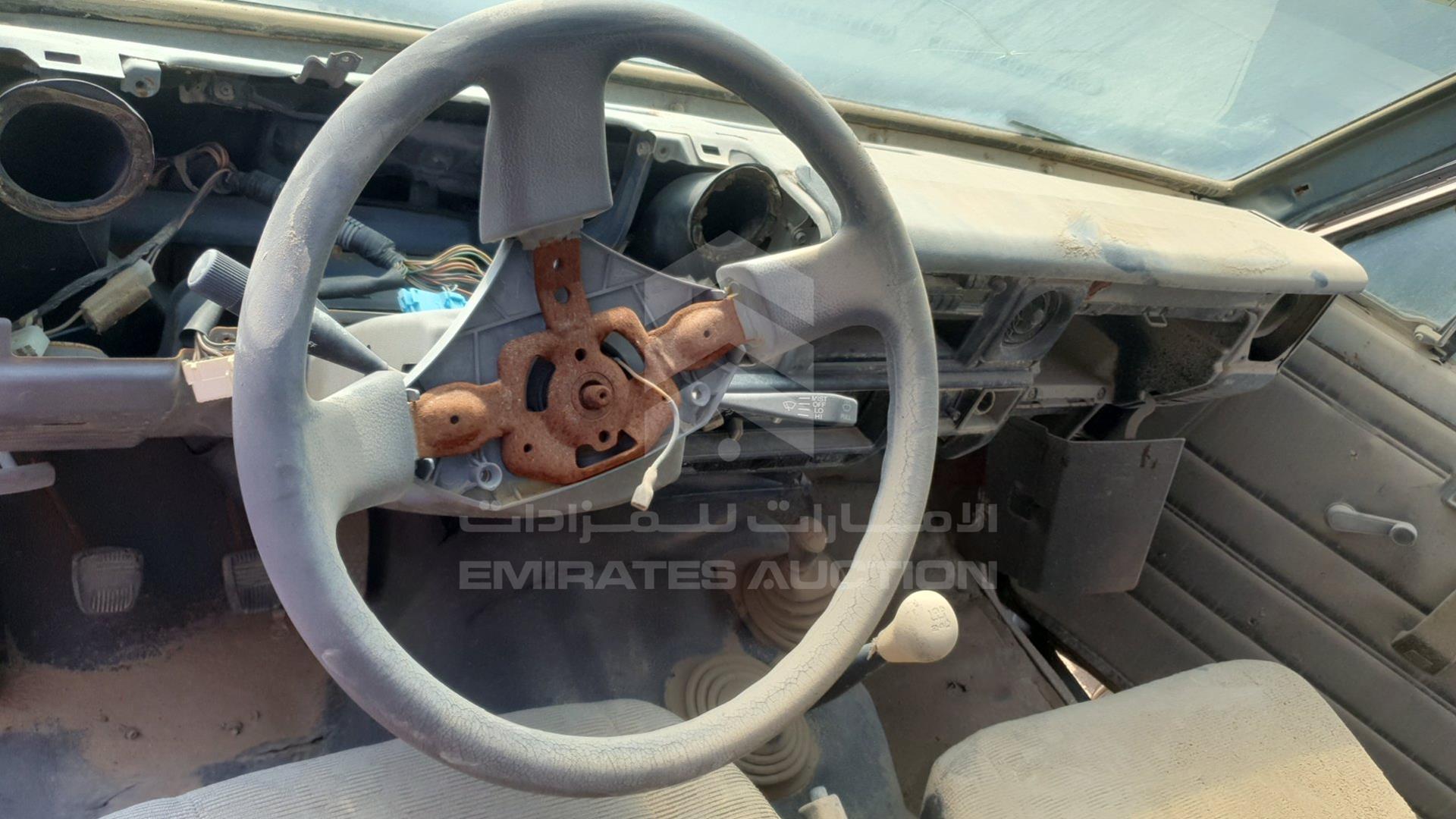 2005 TOYOTA LAND CRUISER VIN: JTFLB71J658007378