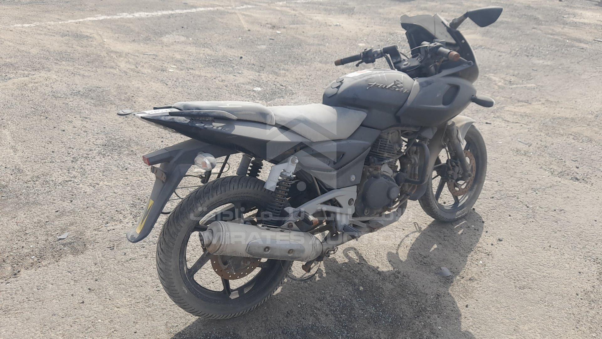 2011 BAJAJ --- VIN: MD2DHDKZZTCE72120