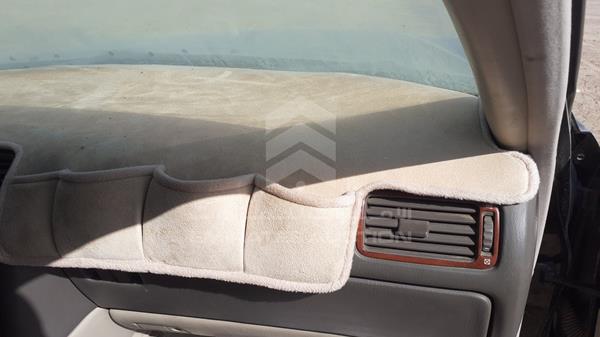 Lexus LS400 1998 JT8BH28F4W0129887 Image 16
