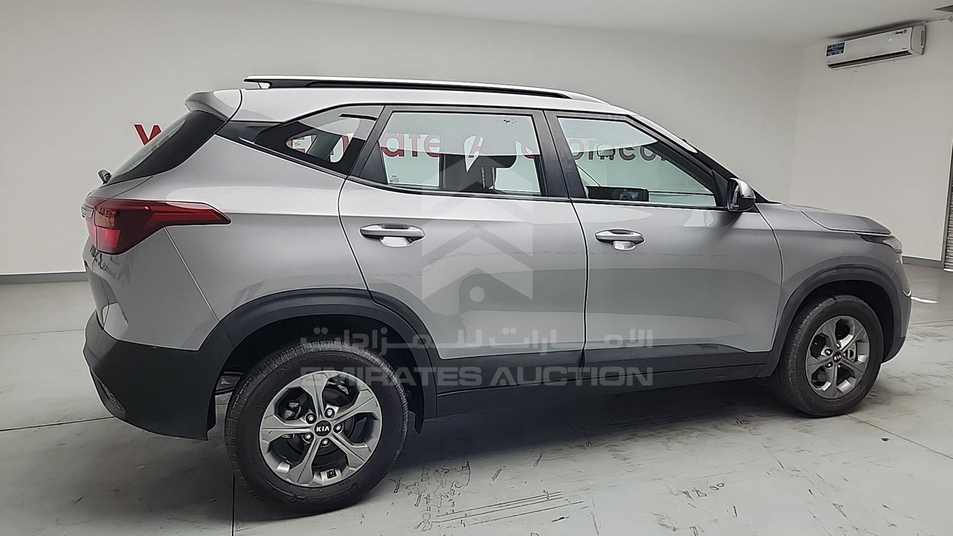 2020 KIA SELTOS VIN: MZBEP814XLN113827
