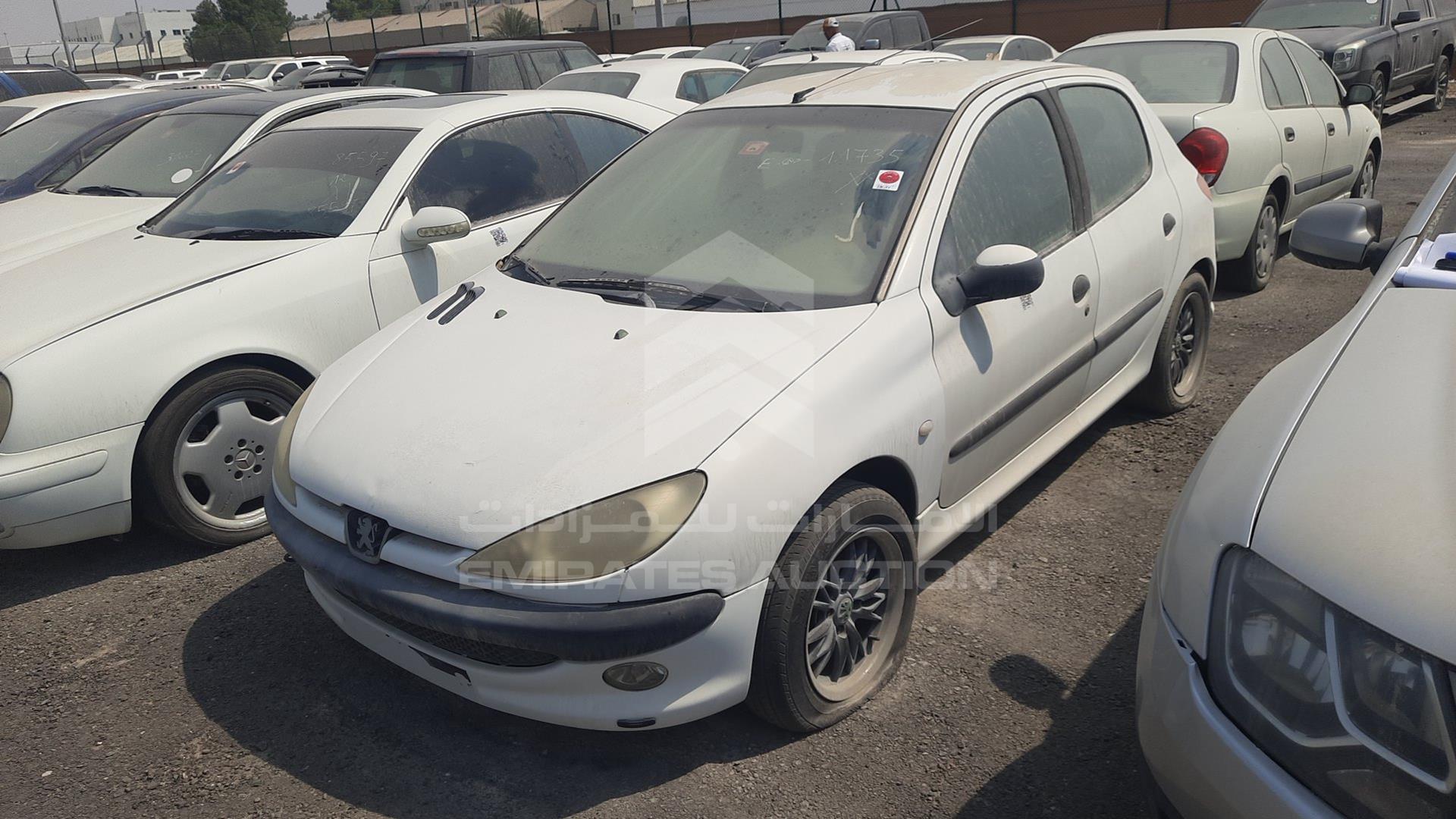 2005 PEUGEOT 206 VIN: VF32AKFWR5W011067