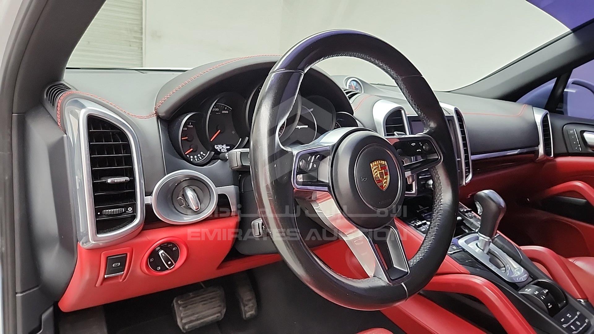 2016 PORSCHE CAYENNE VIN: WP1ZZZ92ZGLA03325