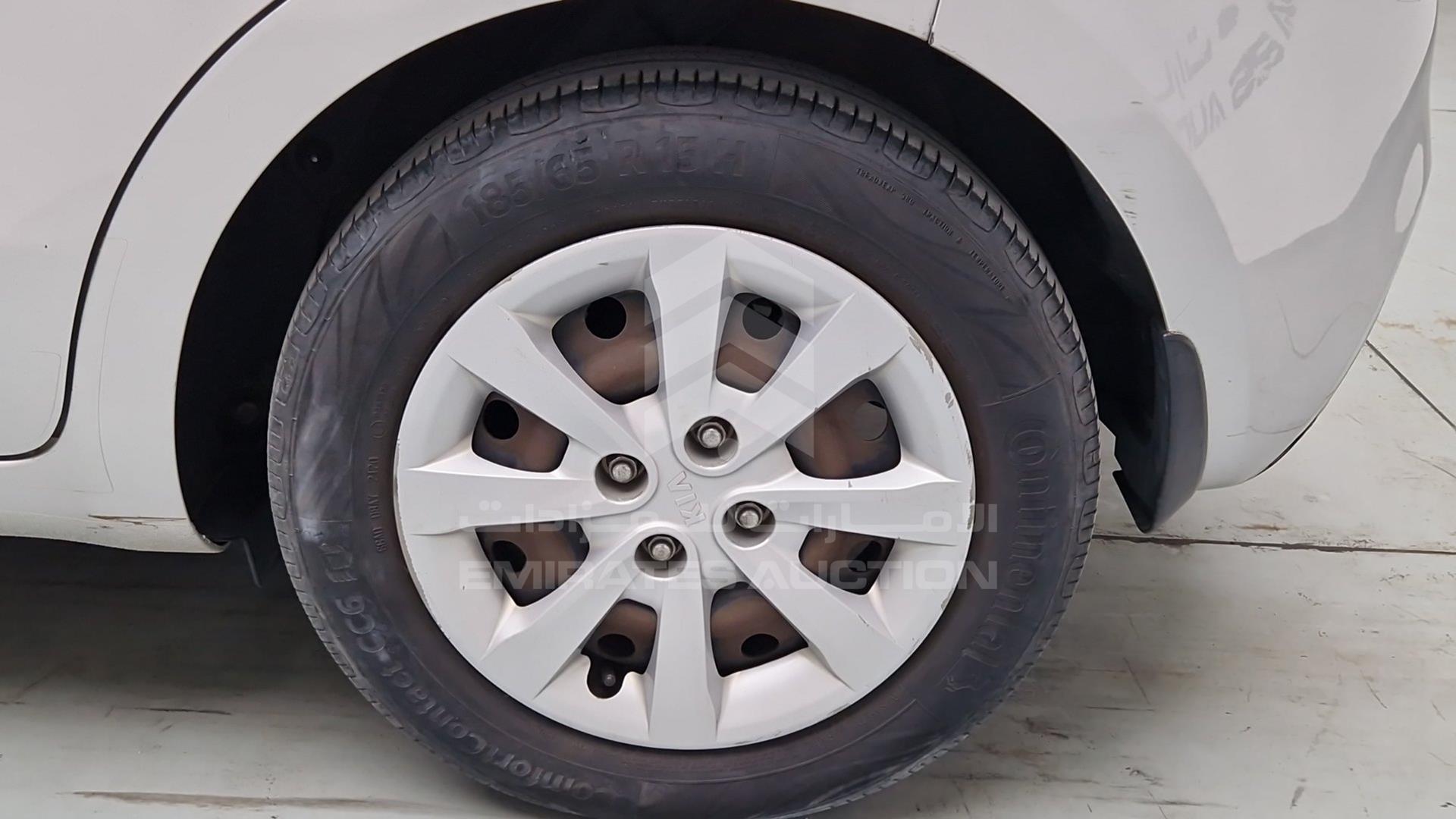 2014 KIA RIO VIN: KNADM5121E6848876