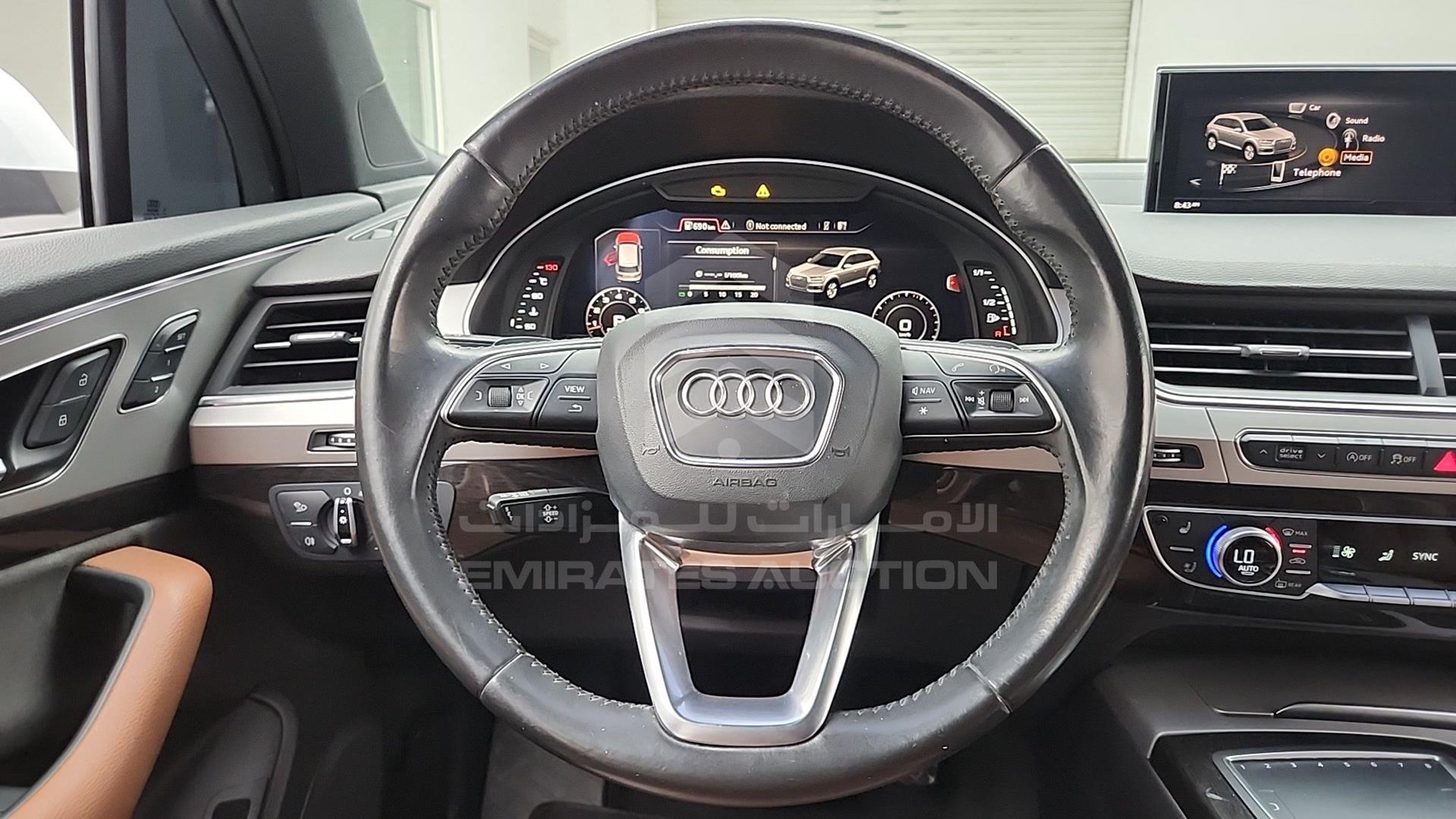 2016 AUDI Q7 VIN: WA1AGDF7XGD001570