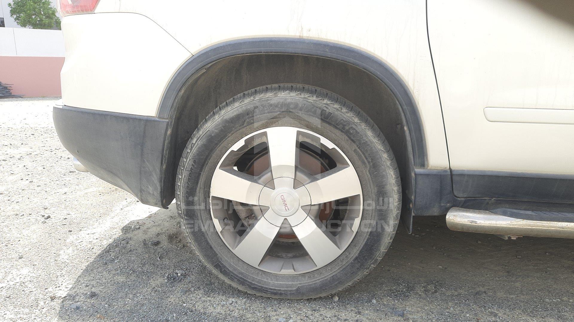 1GKEV33D69J114443 - 2009 GMC Acadia - #464841