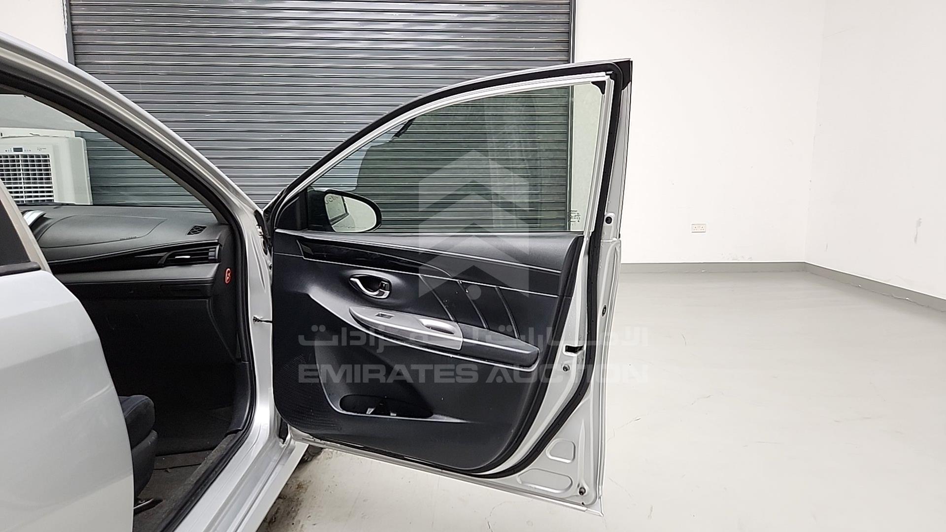 2016 TOYOTA YARIS VIN: MHFBT9F31G6056613