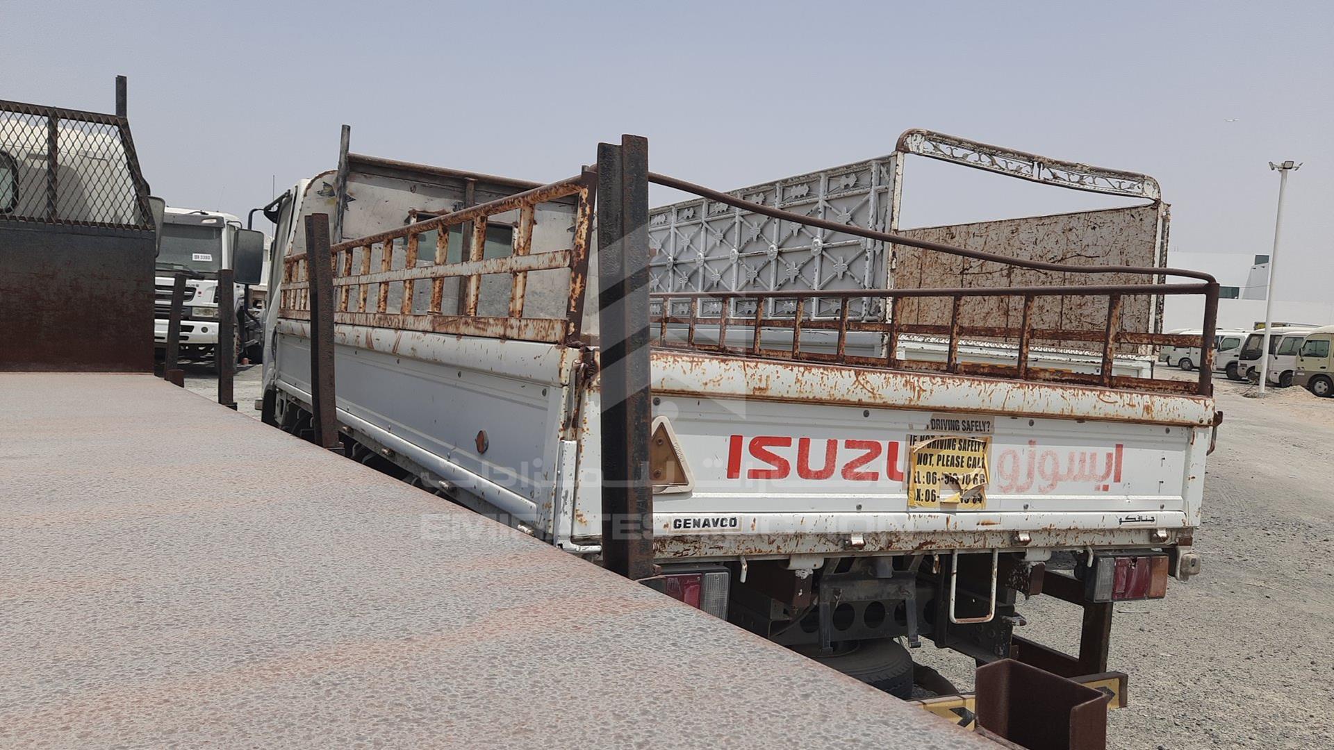 2014 ISUZU REWARD NP VIN: JAAKP34H2E7P04616