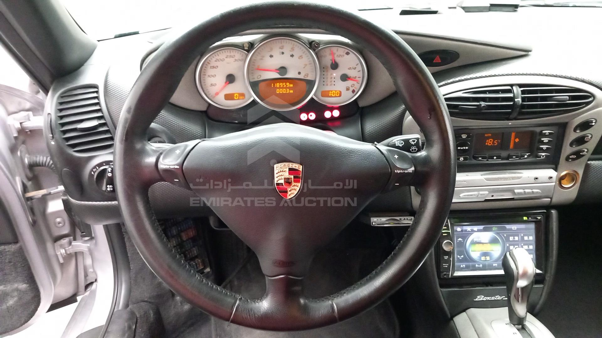 2001 PORSCHE BOXSTER VIN: WP0ZZZ98Z1U640889