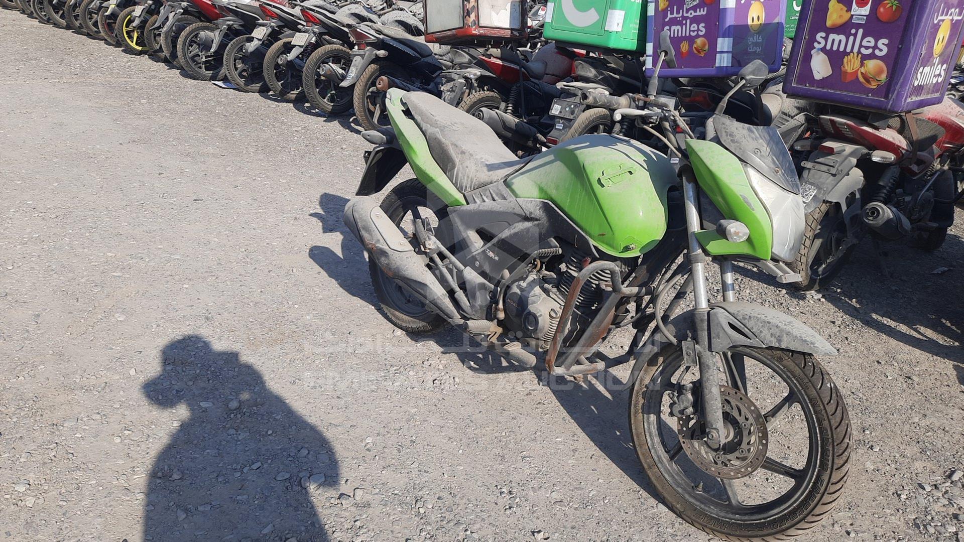 2017 HONDA UNICORN 160 VIN: ME4KC207BH8001801