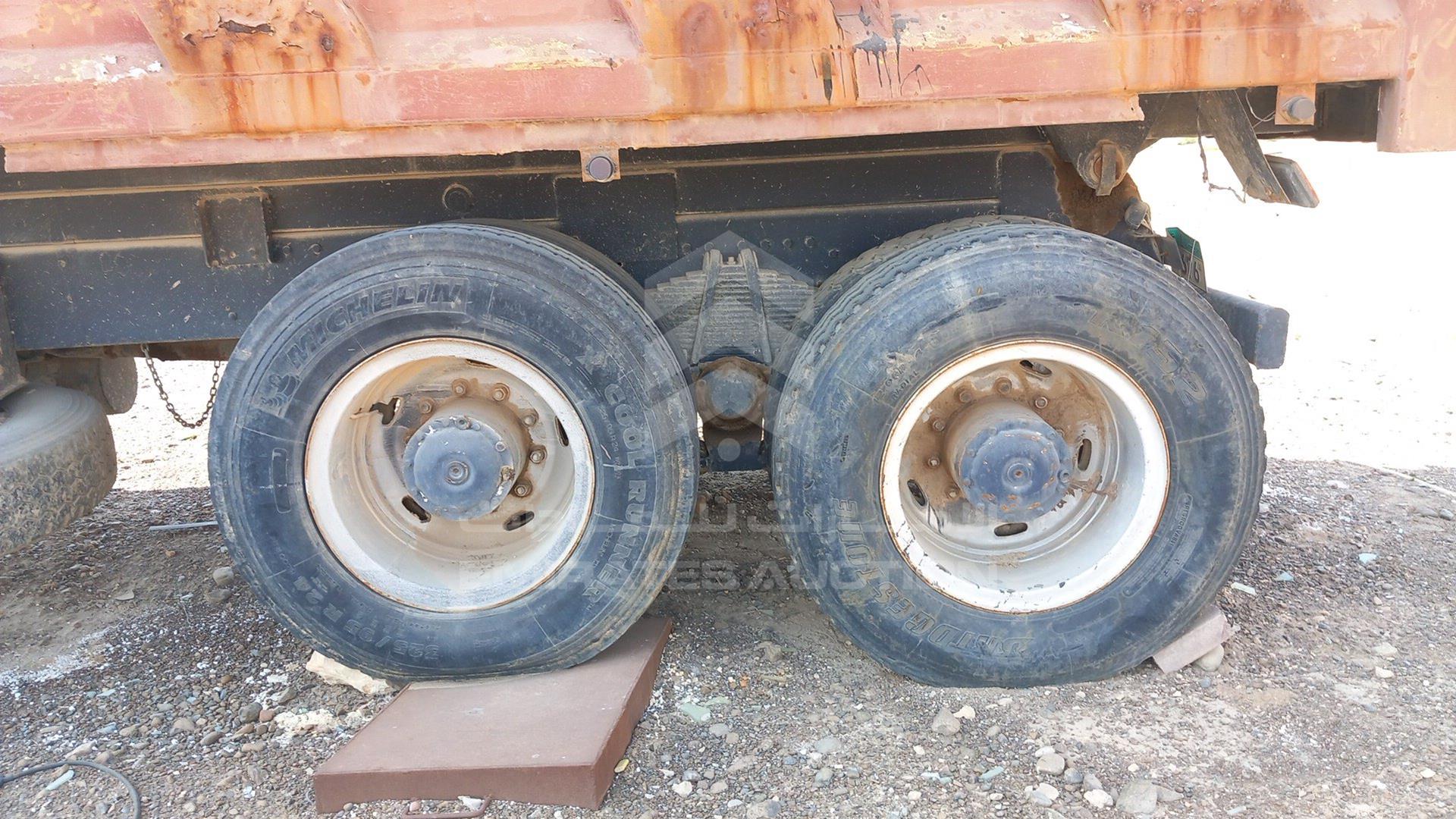 0 MERCEDES TRUCK VIN: 38911614754550