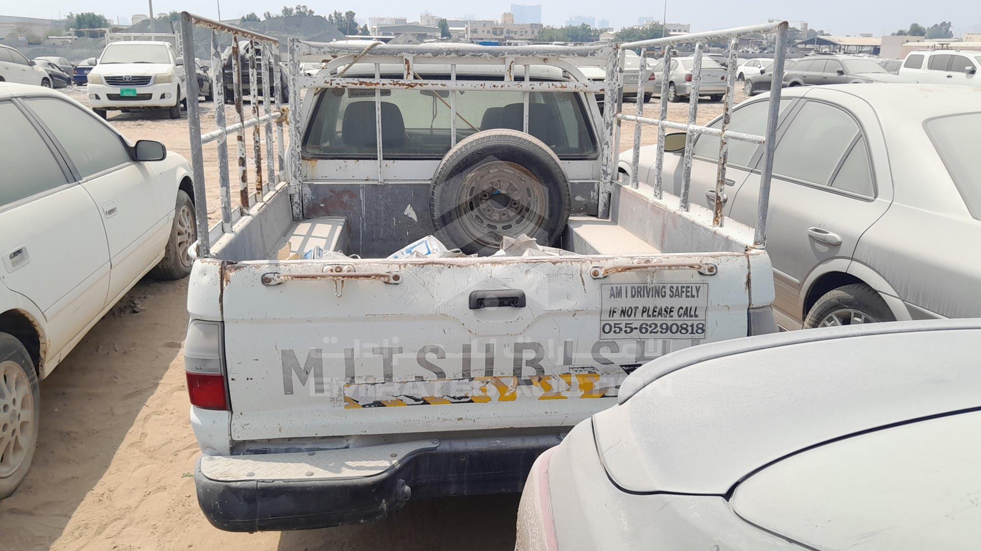 2004 MITSUBISHI L 200 VIN: MMBJNK6204D086136