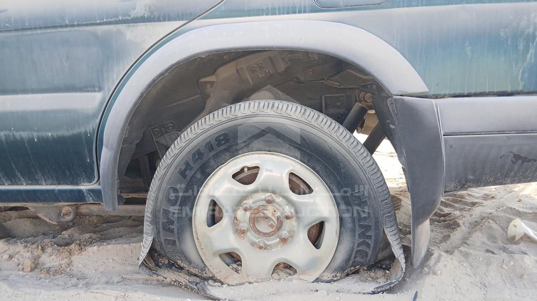 1996 Nissan Pathfinder — Rear Left Tyre — Photo 31