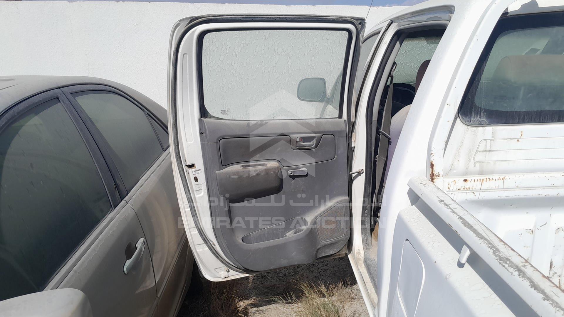 2008 TOYOTA HILUX VIN: MR0FX22G681309765