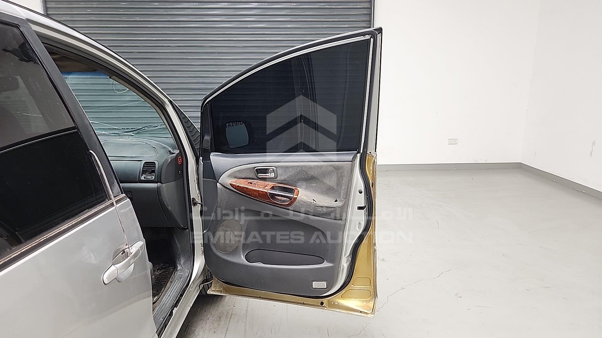 2004 TOYOTA PREVIA VIN: JTEGD32M740270638