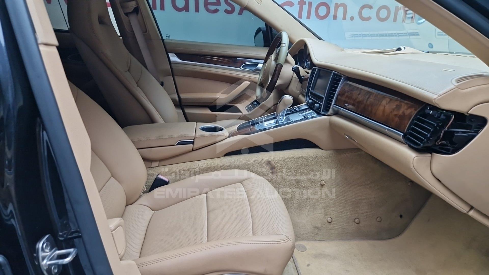 2011 PORSCHE PANAMERA VIN: WP0ZZZ97ZBL004992
