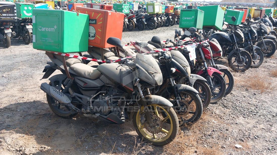 5 Motorbikes — Front Right Angle — Photo 11