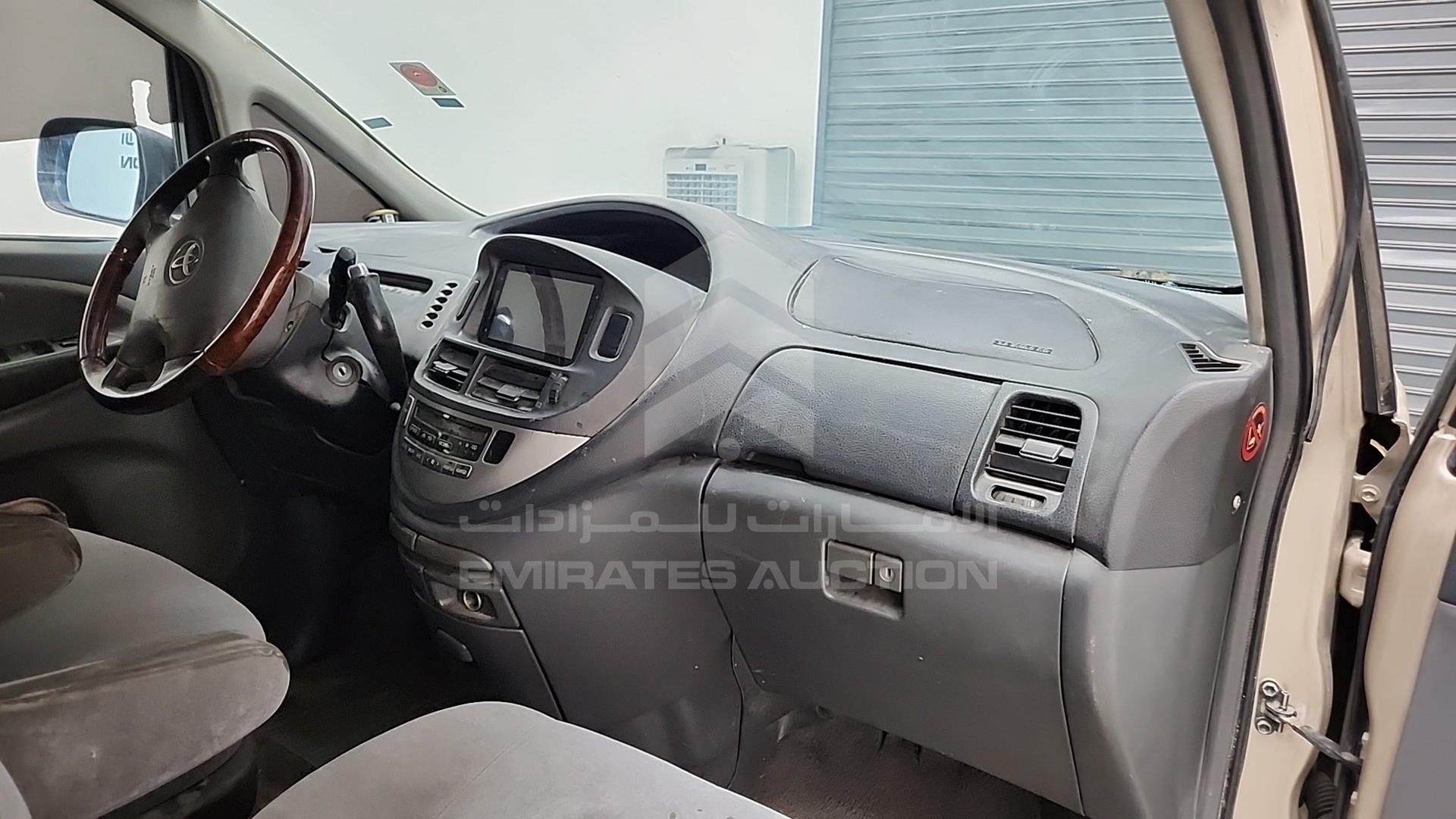 2004 TOYOTA PREVIA VIN: JTEGD32MX40280855