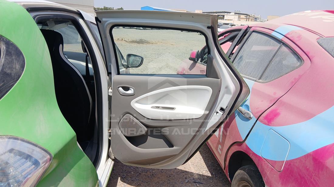 2019 Renault Zoe — Rear Right Door — Photo 21