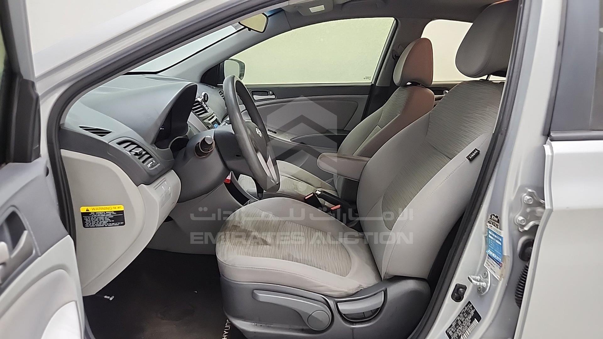 2017 HYUNDAI ACCENT VIN: KMHCT4AE0HU288284