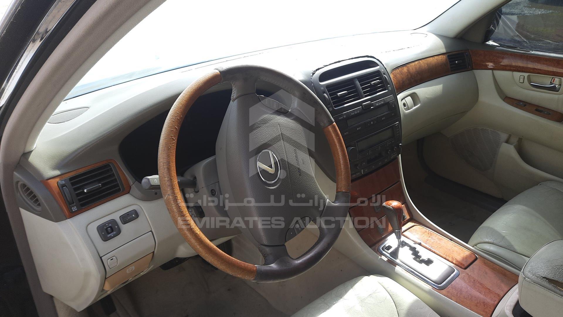 2002 LEXUS LS 430 VIN: JTHBN30F620079725