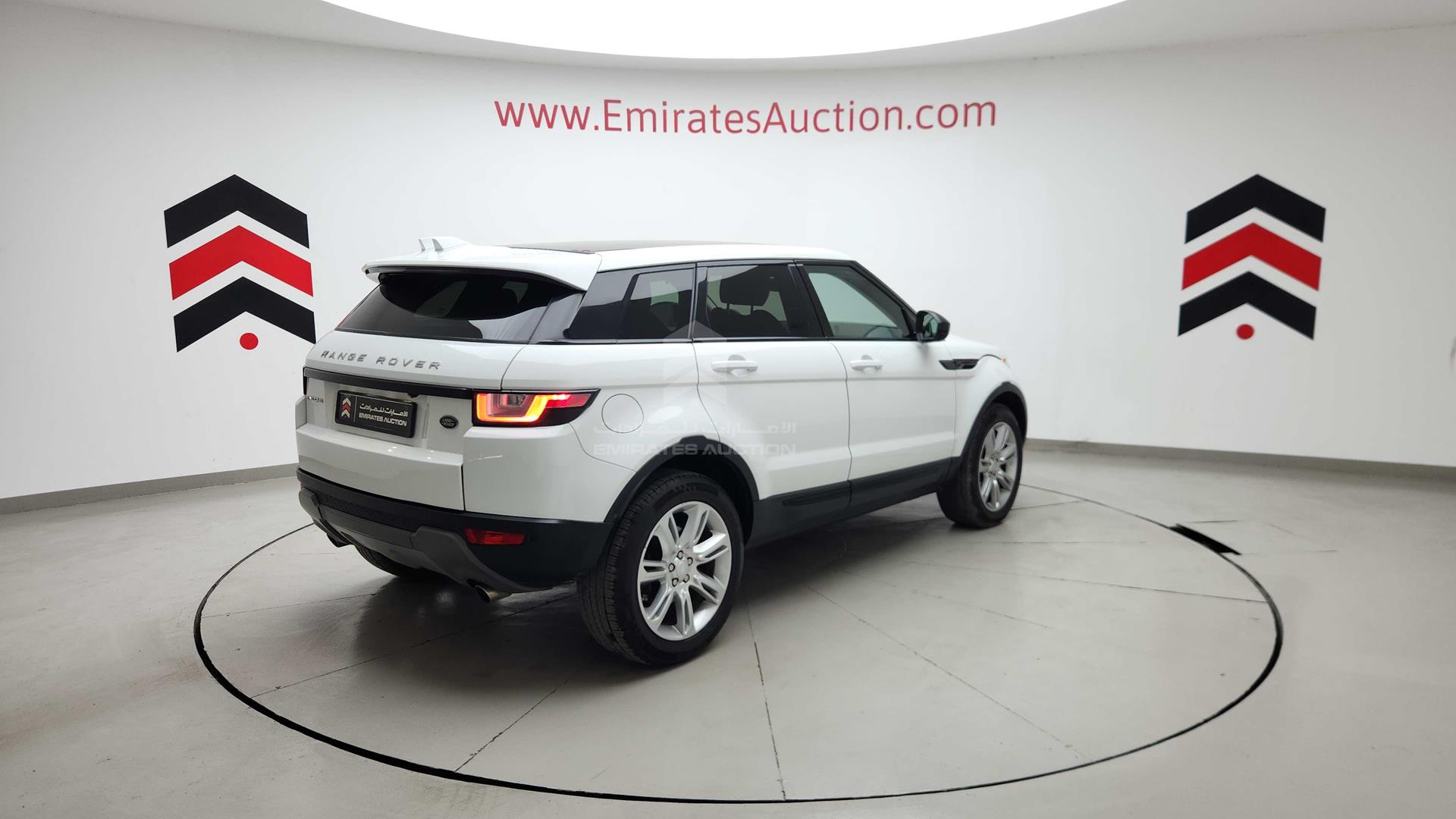 2018 RANGE ROVER EVOQUE VIN: SALVP2RX5JH280085
