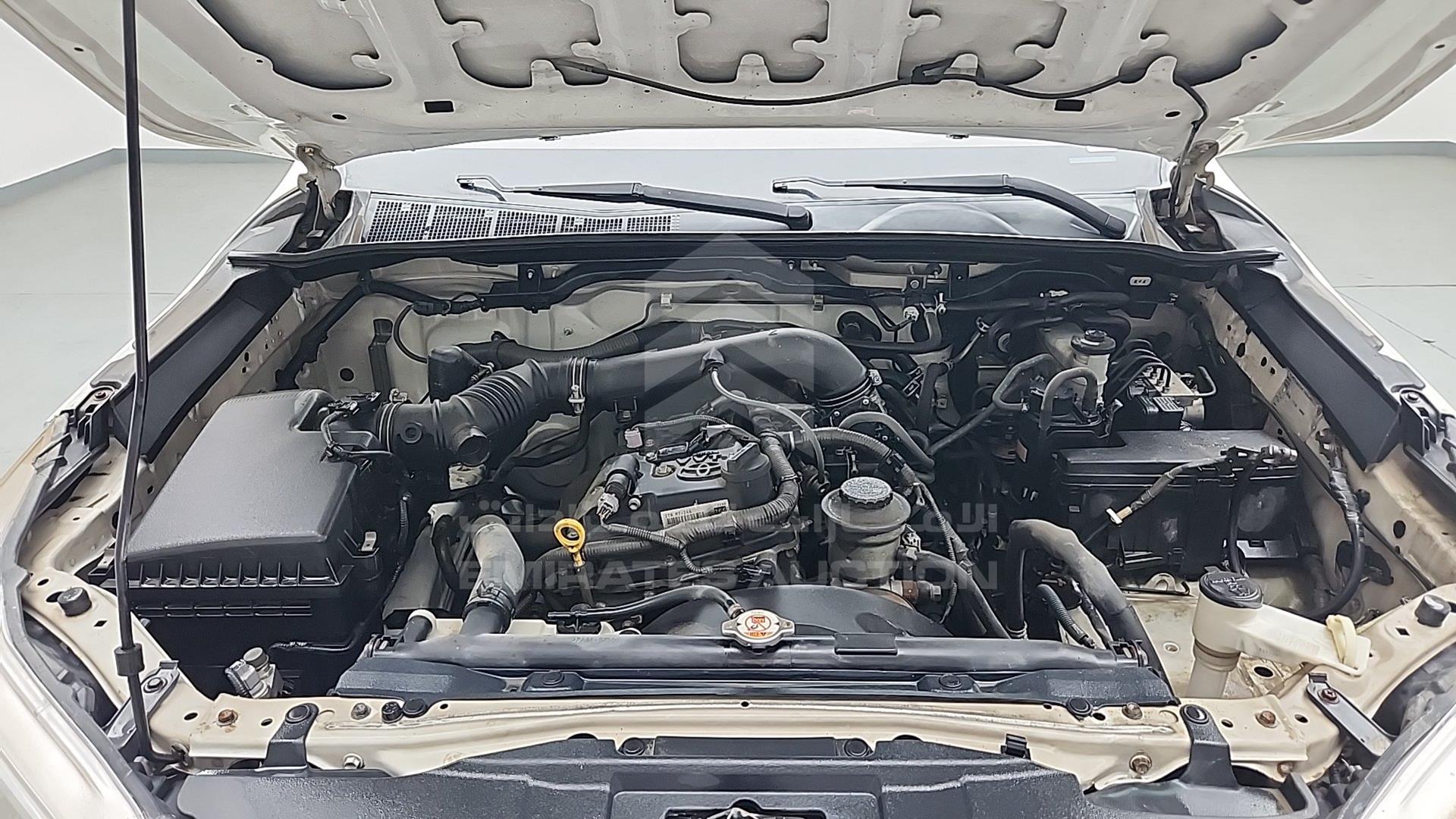 2017 TOYOTA HILUX VIN: MR0CX8CD6H0541749
