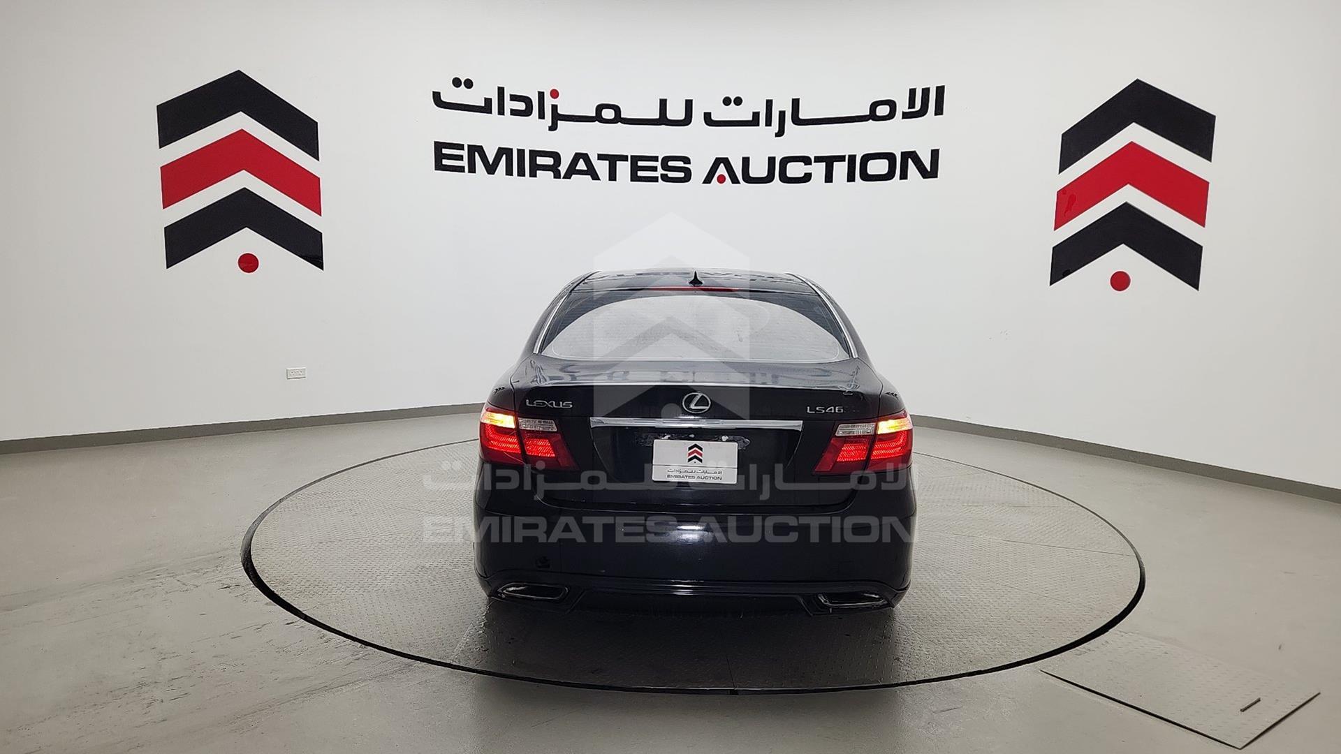 2009 LEXUS LS 460 VIN: JTHGL46F305036386