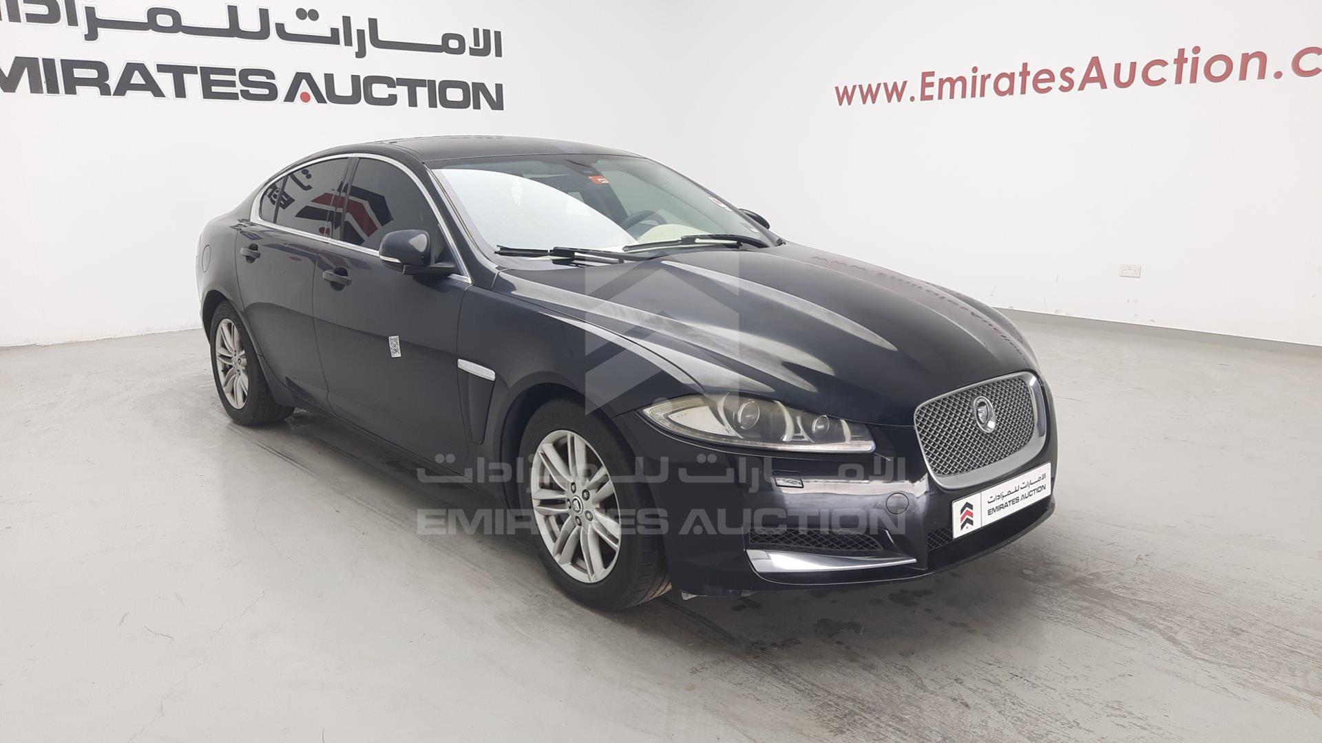 2013 JAGUAR XF VIN: SAJAA05N8DPU00277