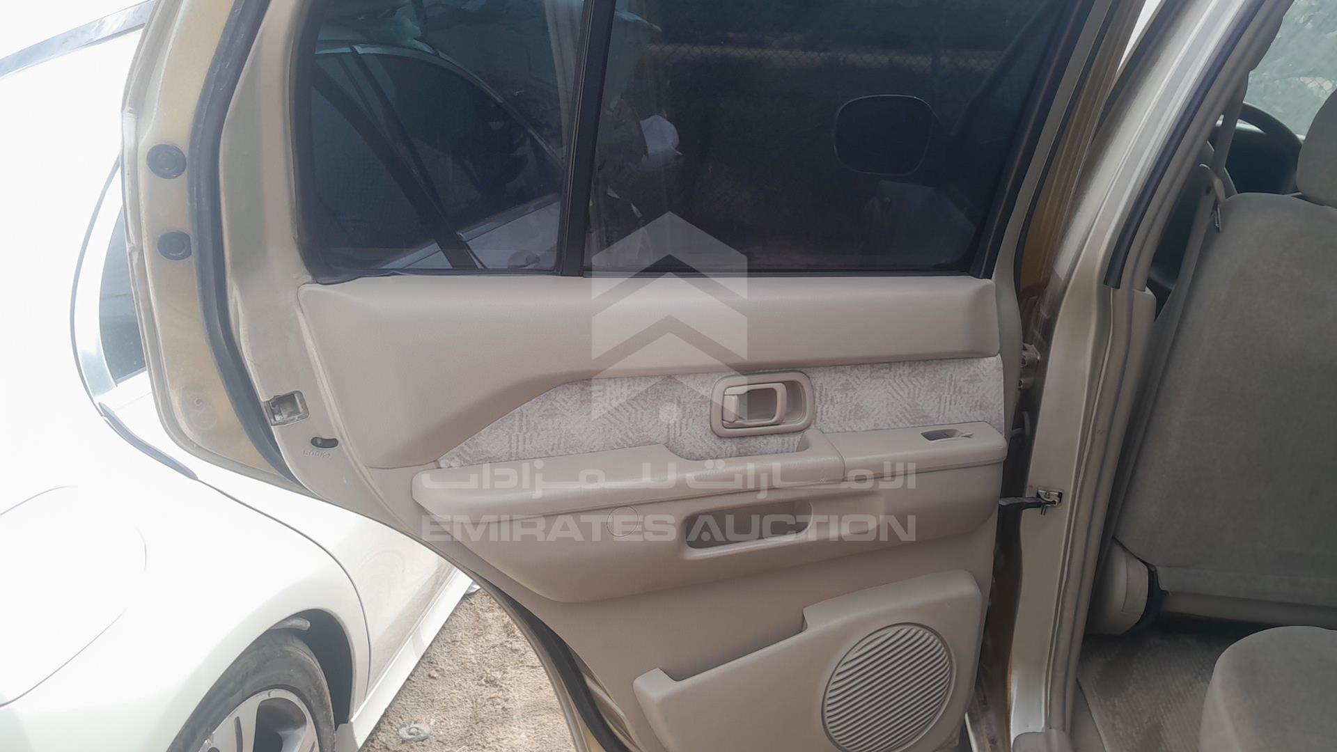 2002 NISSAN PATHFINDER VIN: JN8AR05Y92W523305