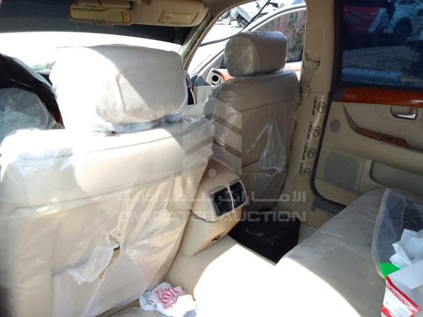 Lexus LS 430 2004 JTHBN36F440145926 Image 4
