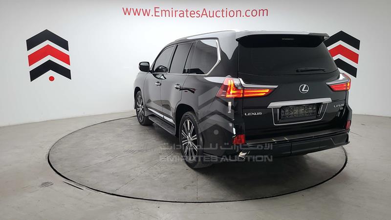 JTJHY00W1L4326058 Auction: EmiratesAuction Lot: 409451 JTJHY00W1L4326058 Lexus LX 570 2020 WHITE Photo 15