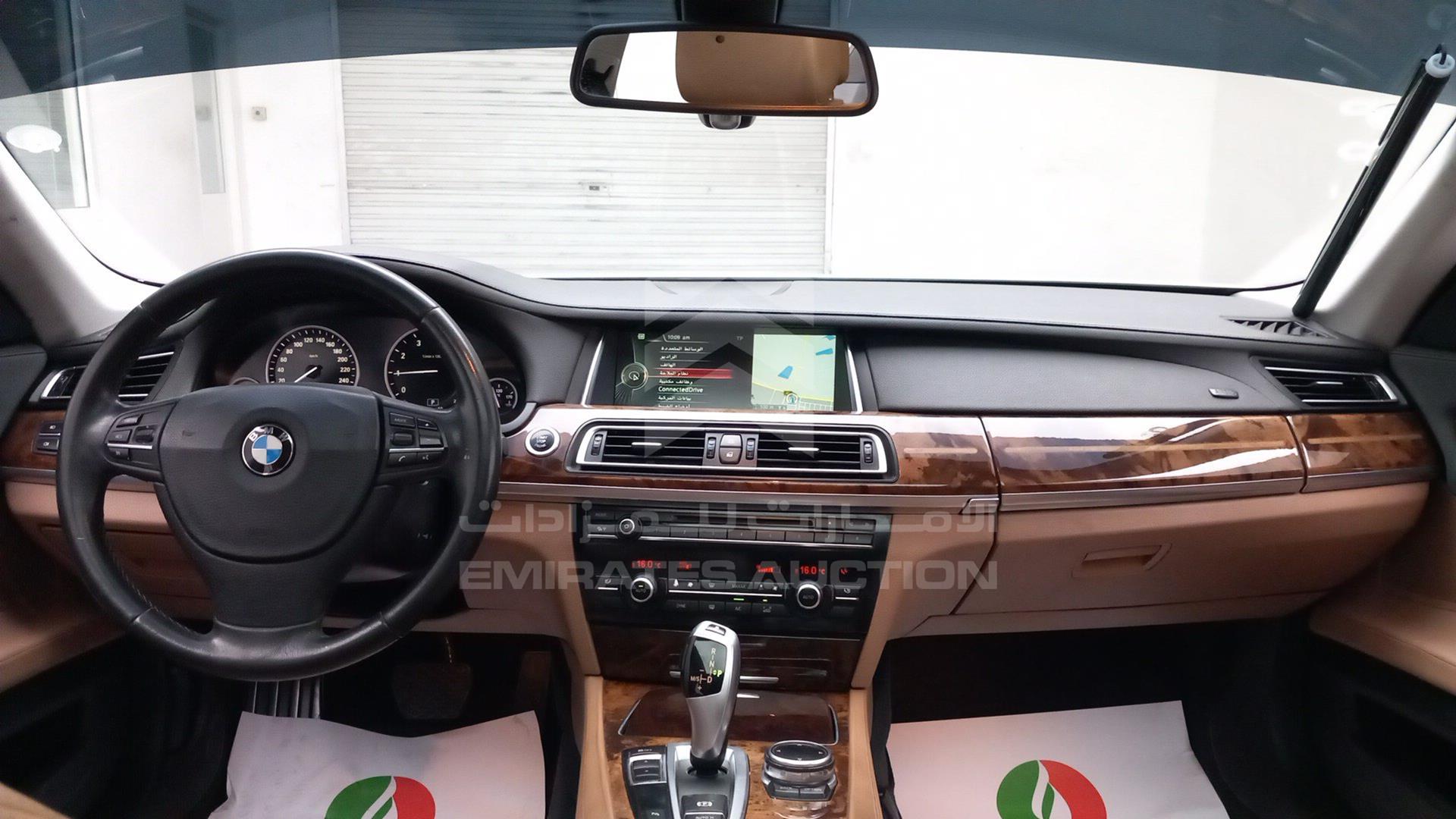 2014 BMW 730 VIN: WBAYE2102ED309335