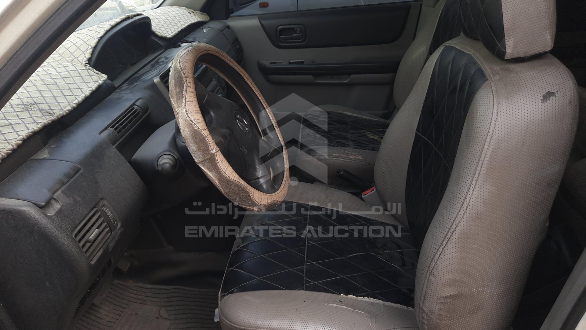 2004 NISSAN X-TRAIL VIN: JN8BT05Y54W008357