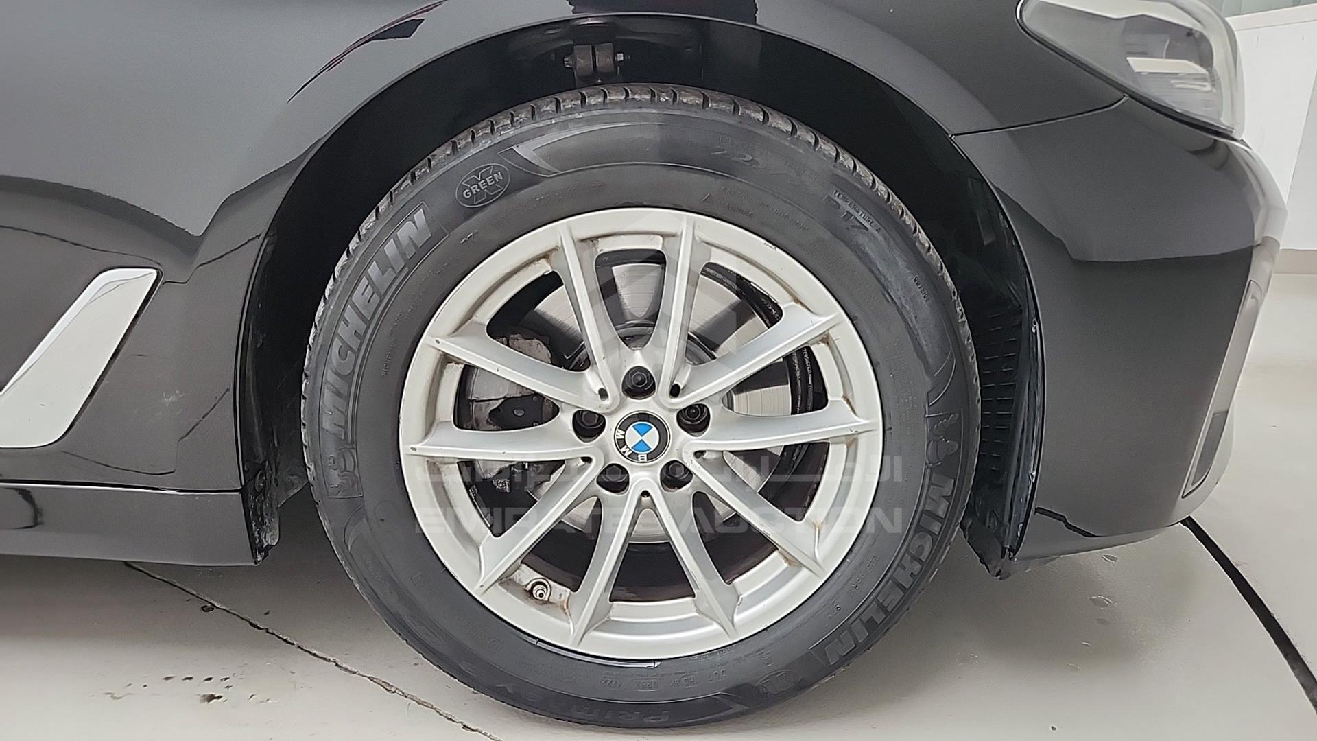 2023 BMW 520 I VIN: WBA11BM01PCM82233