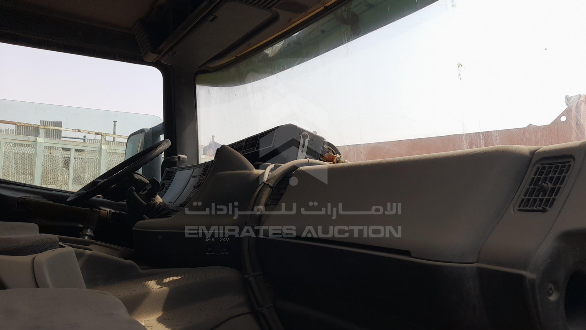 0 SCANIA --- VIN: YS2P6X60021280481