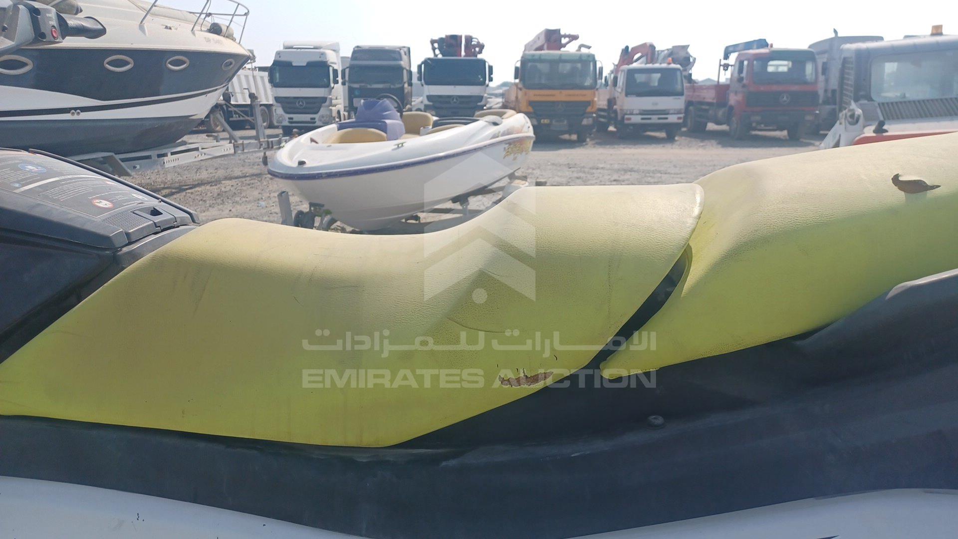 2021 JET SKI + TROLLEY --- VIN: YAMA1388F121