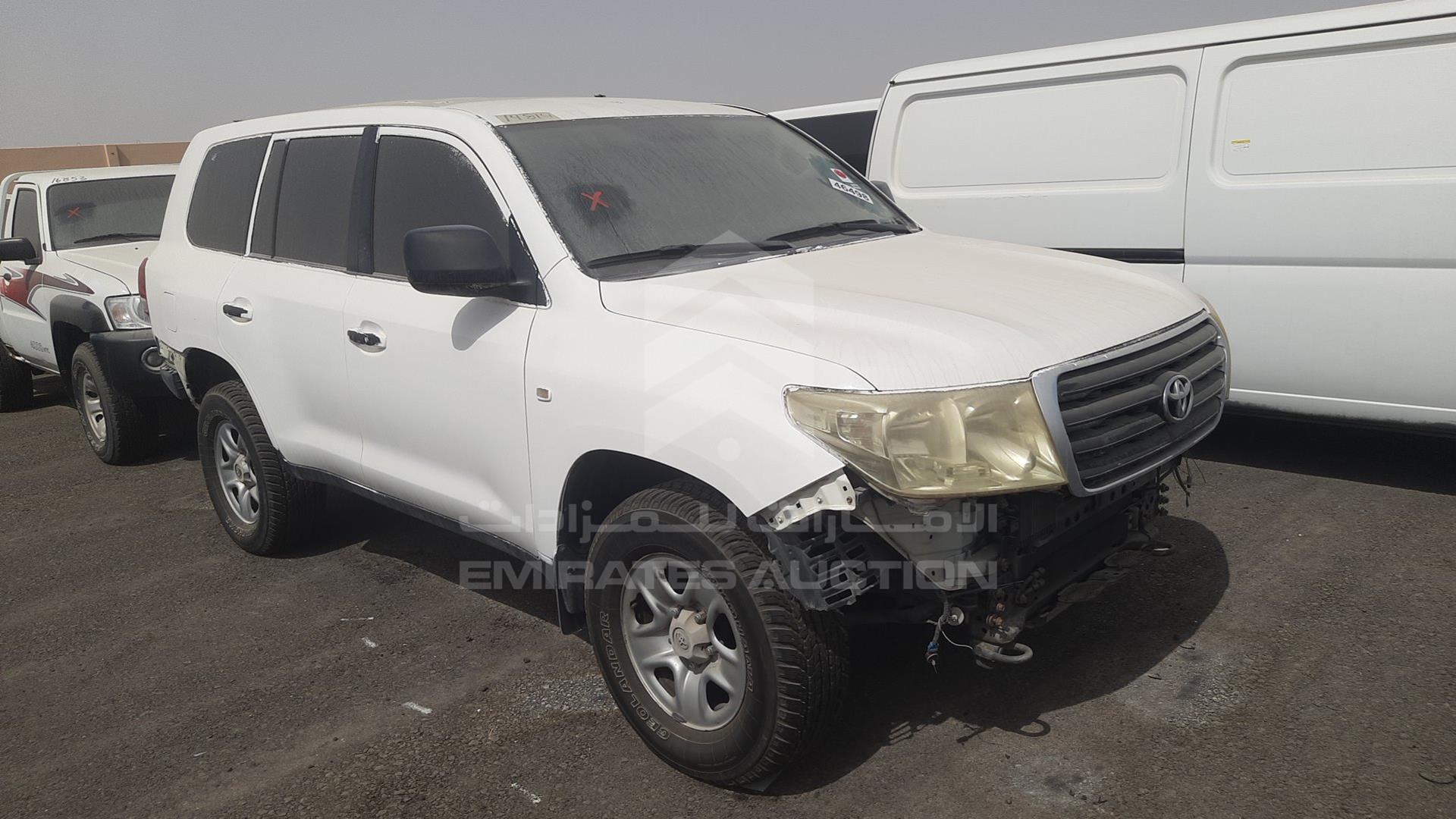 2011 TOYOTA LAND CRUISER VIN: JTMDU09J4B4032012