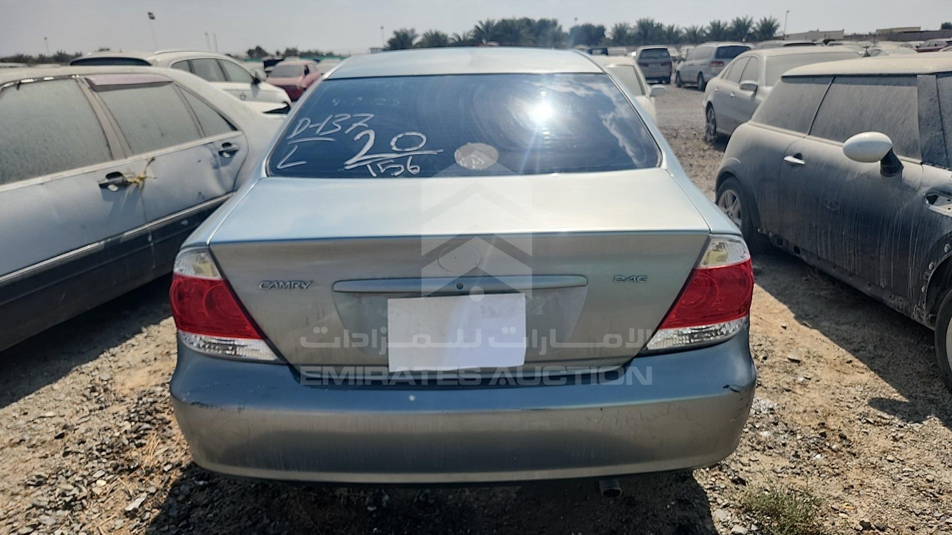 2005 TOYOTA CAMRY VIN: 4T1BE32K95U636549