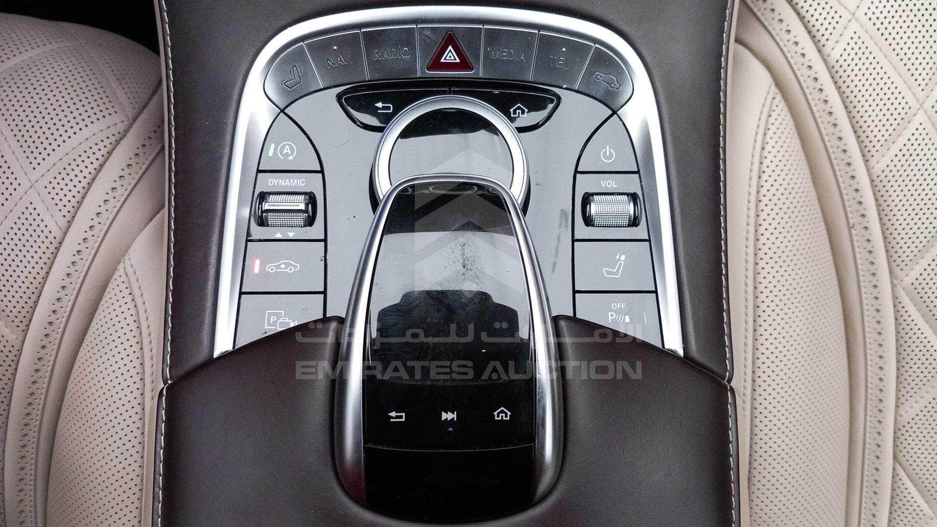 2019 MERCEDES S 560 VIN: WDD2229861A475688