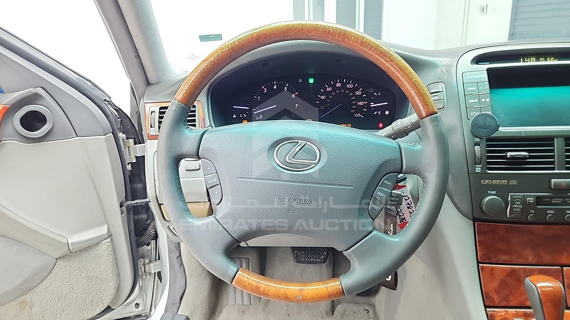 2004 LEXUS LS 430 VIN: JTHBN36F740127825