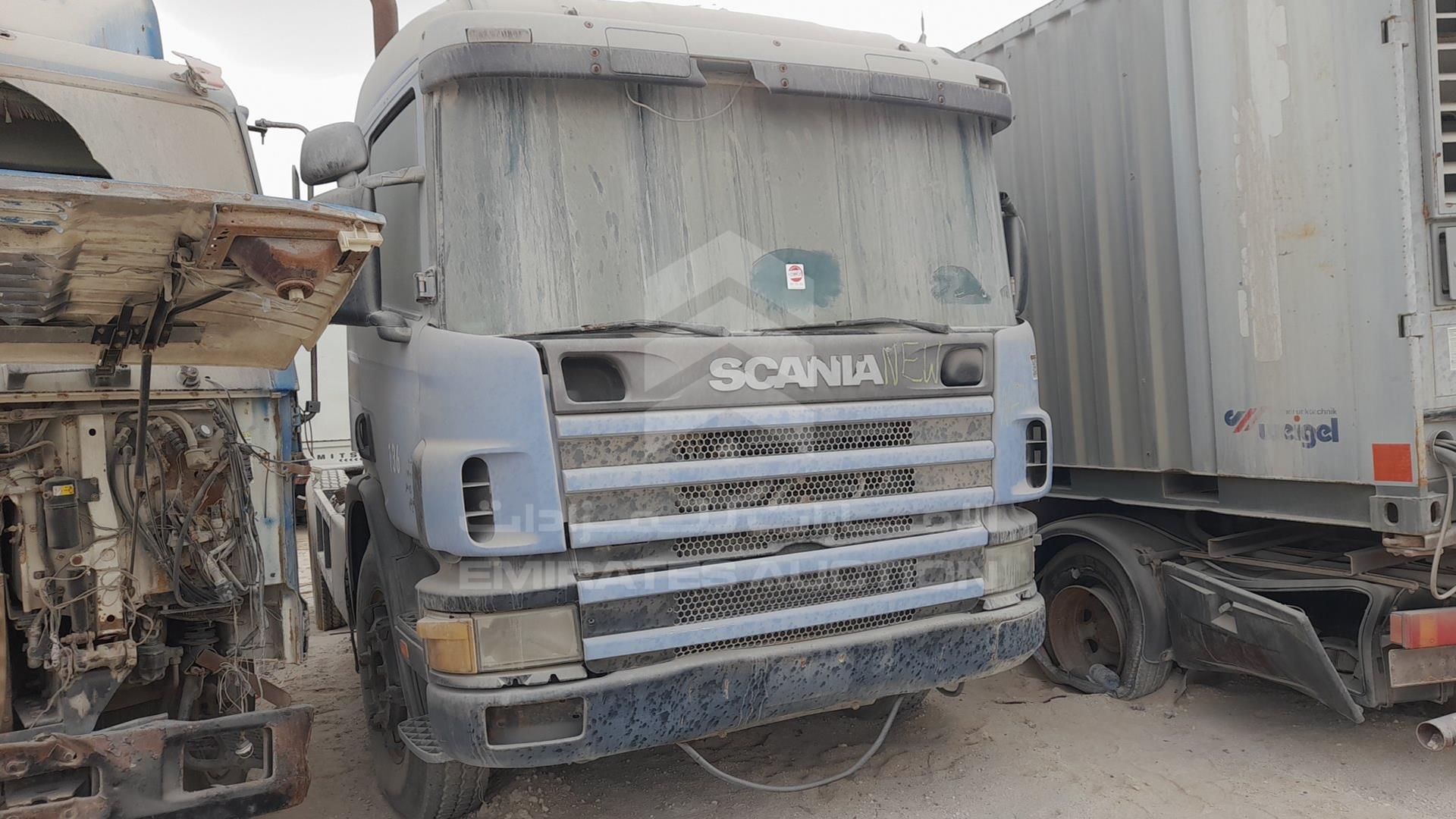 2002 SCANIA 124G VIN: YS2P4X20021274580