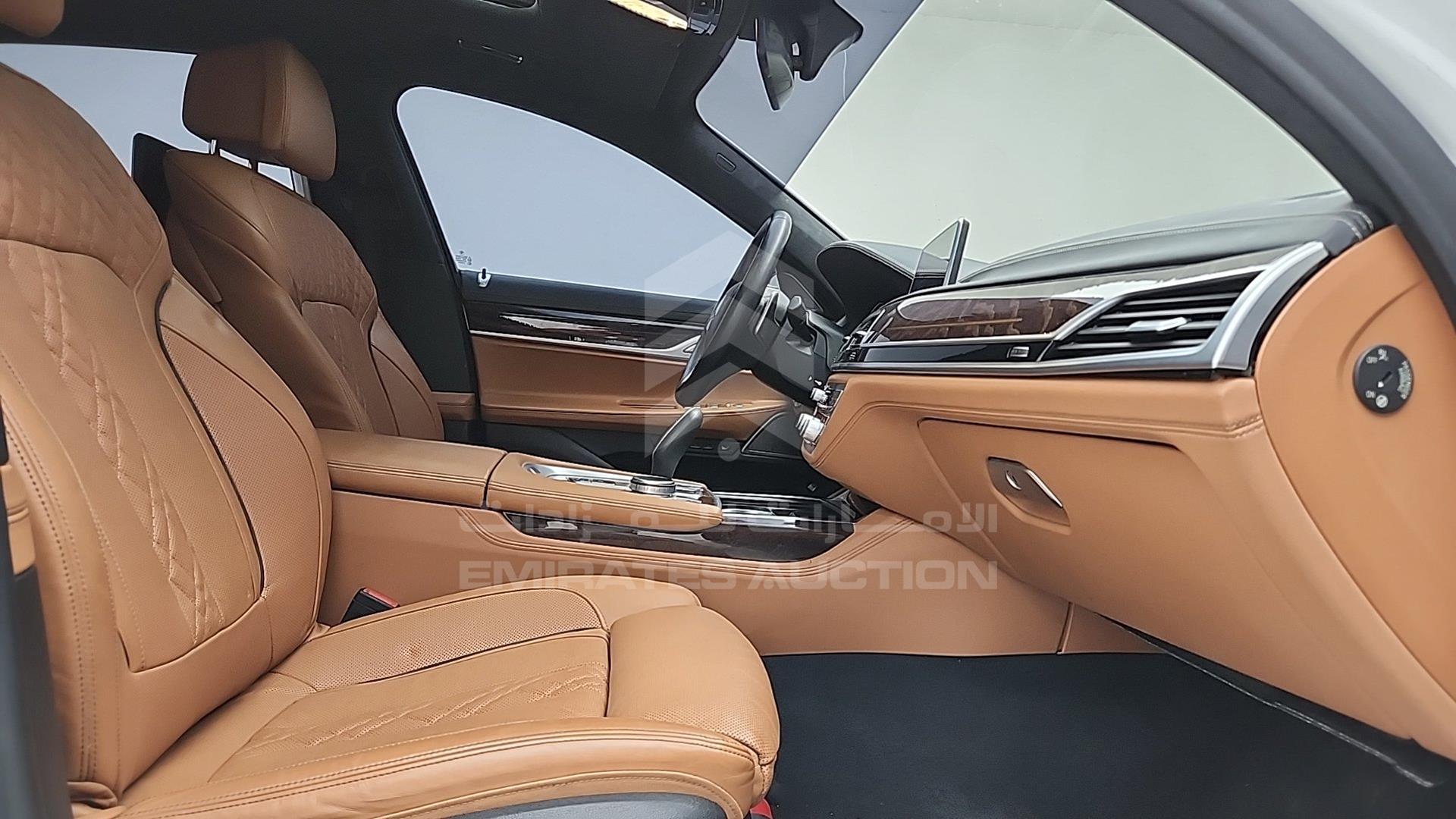 2018 BMW 740 IL VIN: WBA7E2109JBN84959